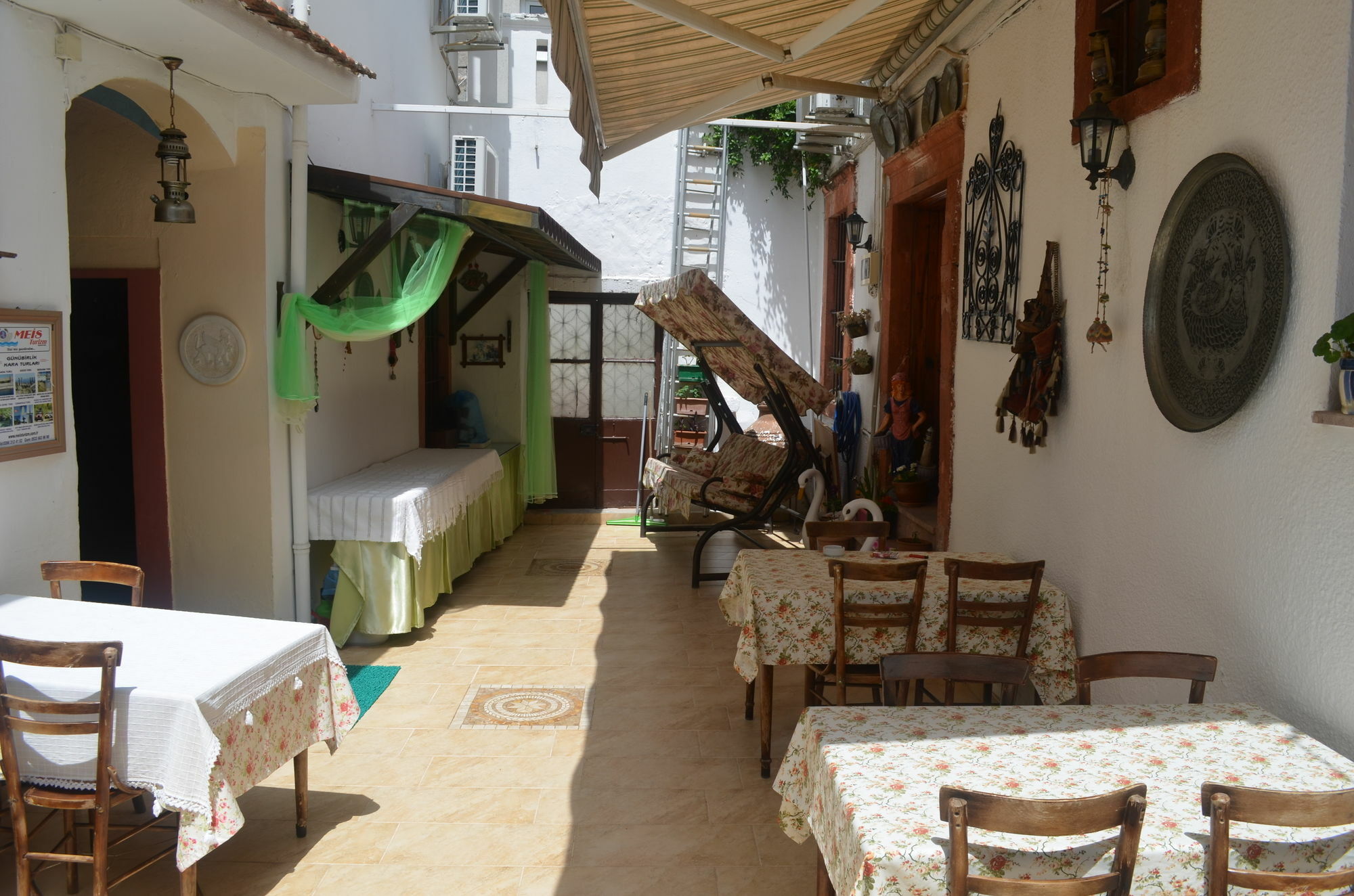 Bonjour Pension Ayvalı Exteriör bild