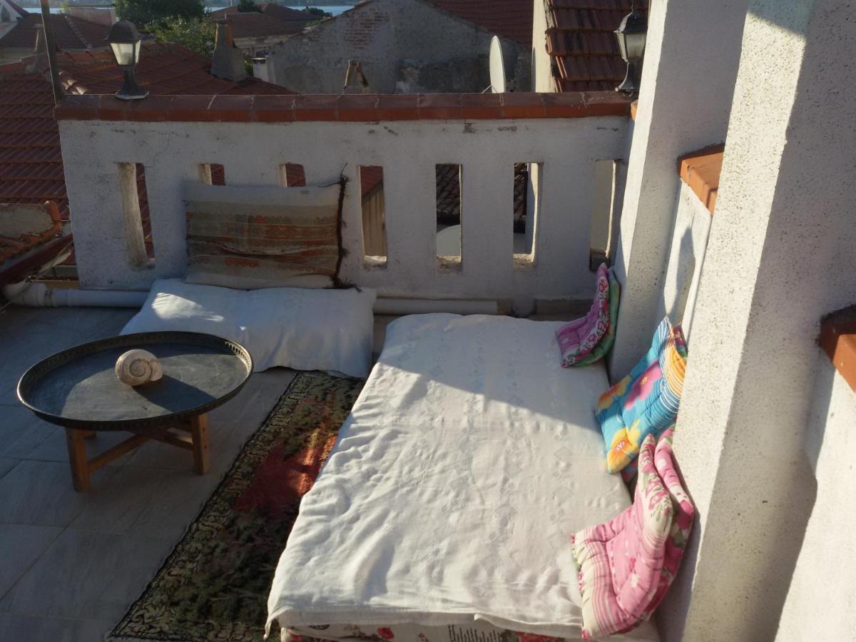 Bonjour Pension Ayvalı Exteriör bild