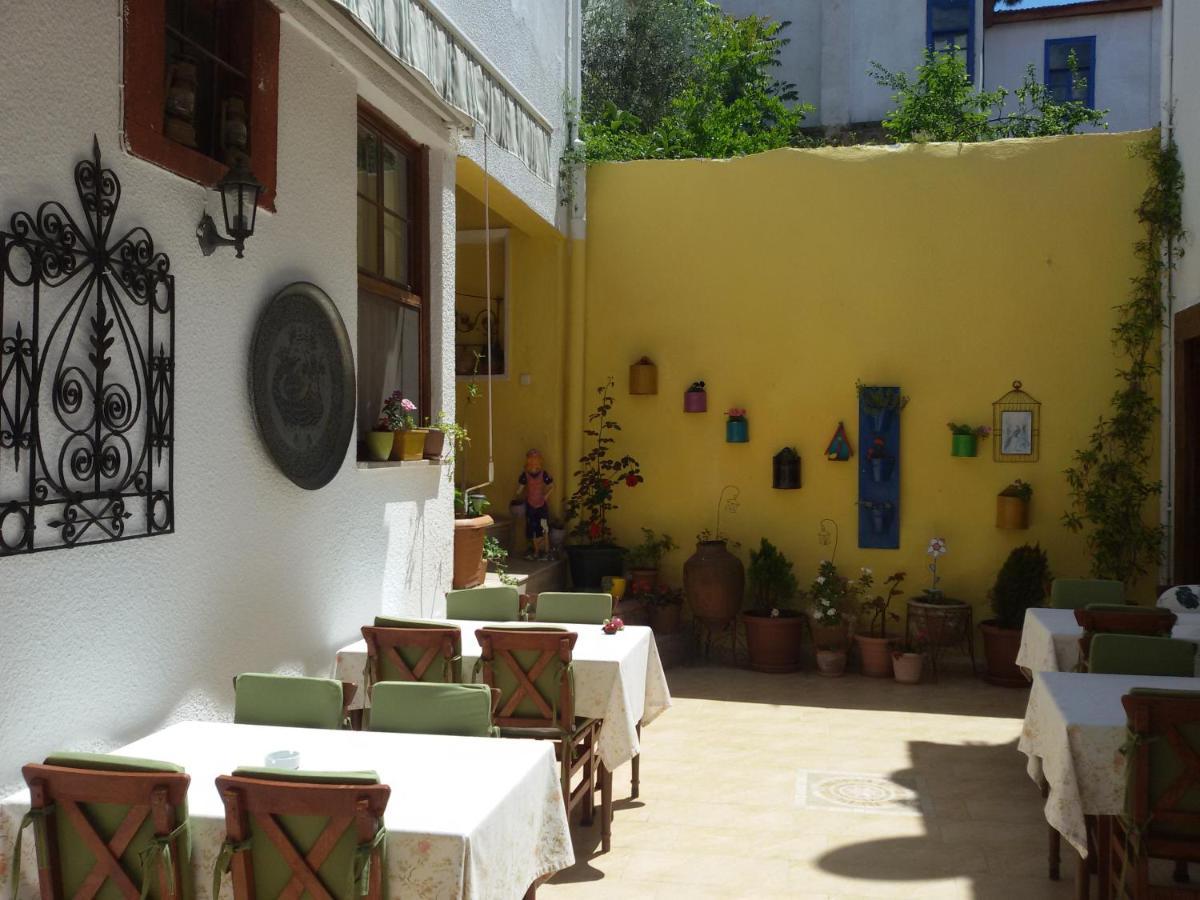 Bonjour Pension Ayvalı Exteriör bild